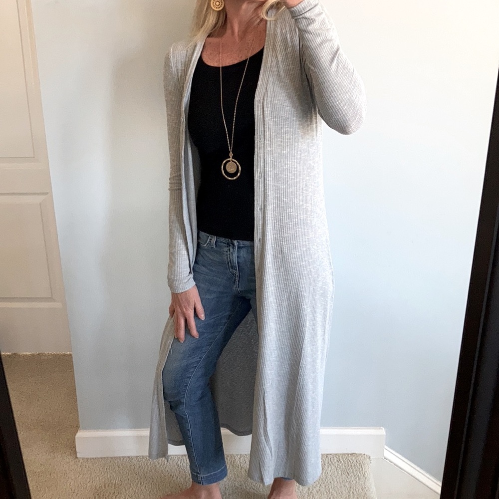 Long, V Neck Button Front Cardigan - Picture 7 of 8
